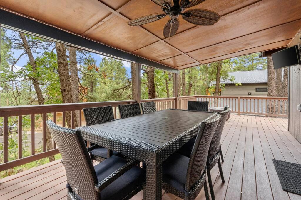 Luxury Cabin Oasis Getaway Heart Of Munds Park Exteriör bild