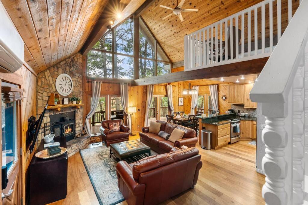 Luxury Cabin Oasis Getaway Heart Of Munds Park Exteriör bild